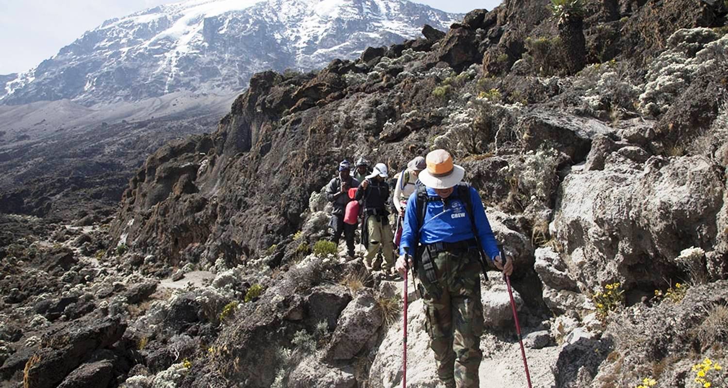 marangu gate climbing